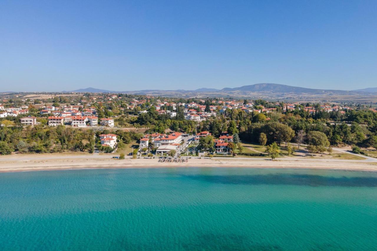 Nea Kallikrateia Beach Front Vintage Villa Kalliktratis מראה חיצוני תמונה