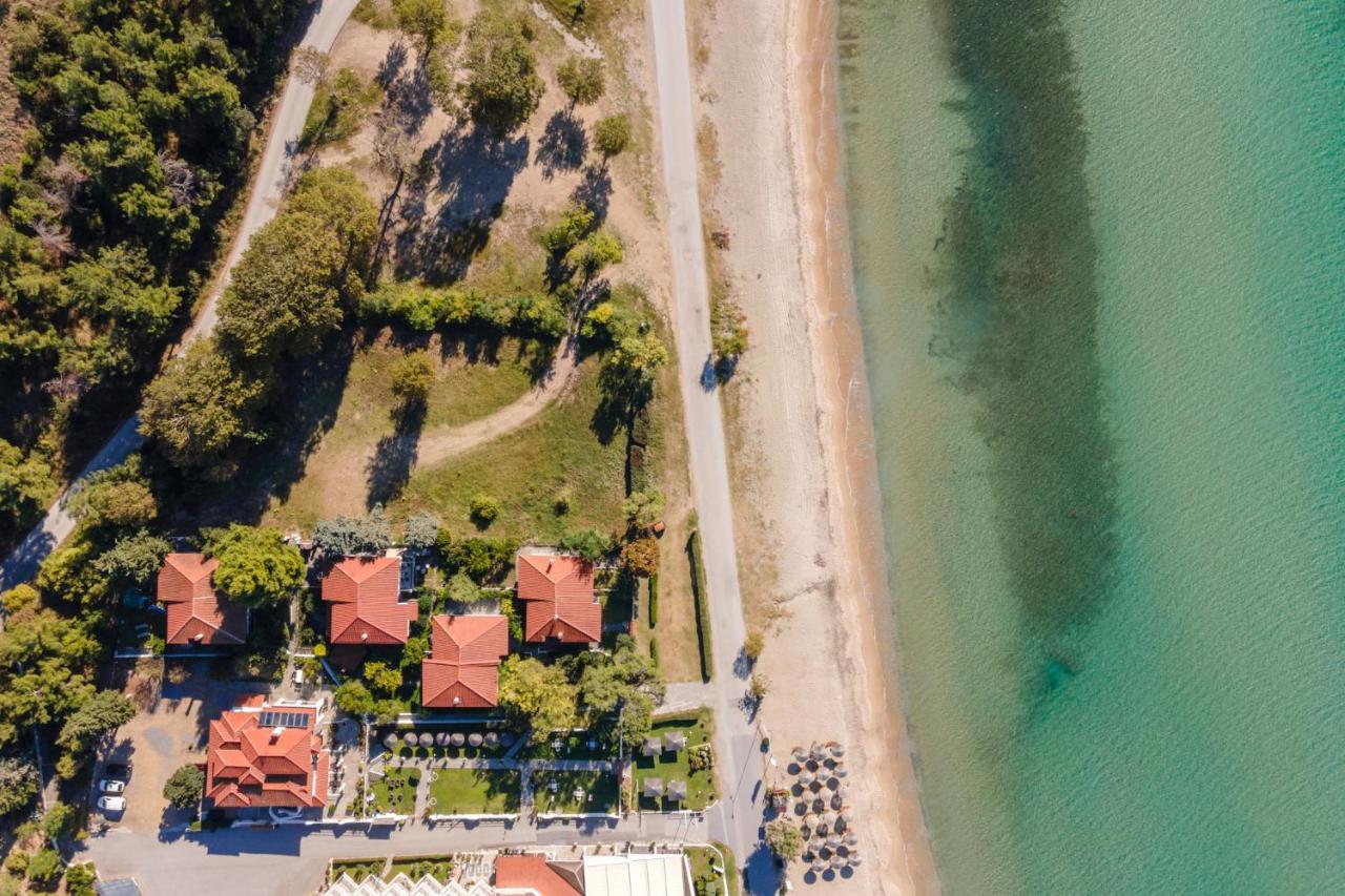 Nea Kallikrateia Beach Front Vintage Villa Kalliktratis מראה חיצוני תמונה