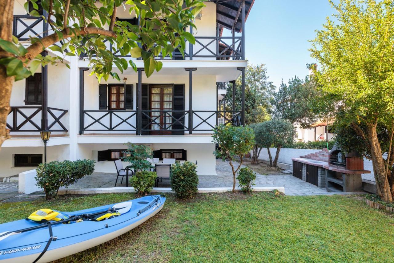 Nea Kallikrateia Beach Front Vintage Villa Kalliktratis מראה חיצוני תמונה