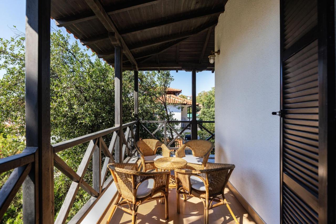 Nea Kallikrateia Beach Front Vintage Villa Kalliktratis מראה חיצוני תמונה
