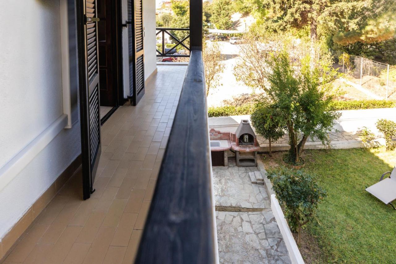 Nea Kallikrateia Beach Front Vintage Villa Kalliktratis מראה חיצוני תמונה