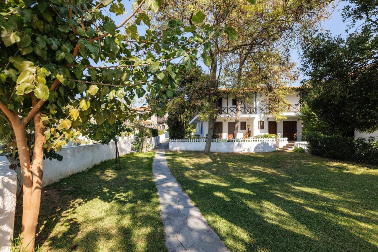 Nea Kallikrateia Beach Front Vintage Villa Kalliktratis מראה חיצוני תמונה