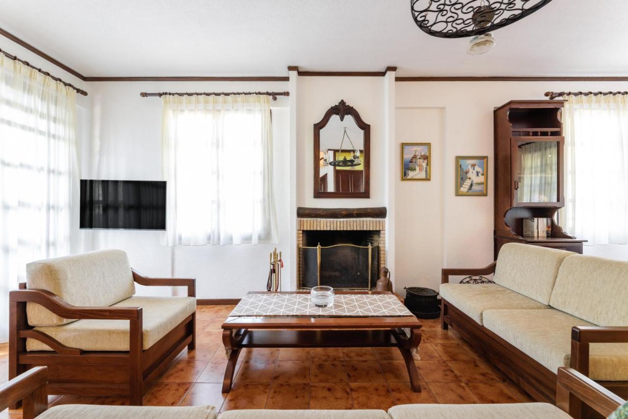 Nea Kallikrateia Beach Front Vintage Villa Kalliktratis מראה חיצוני תמונה