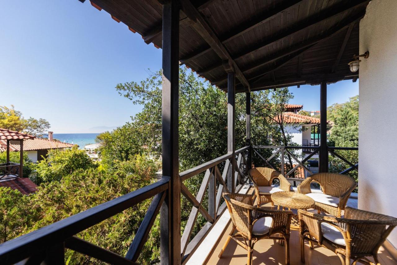 Nea Kallikrateia Beach Front Vintage Villa Kalliktratis מראה חיצוני תמונה